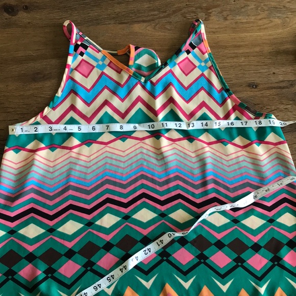 Everly Tank Top - Picture 3 of 5